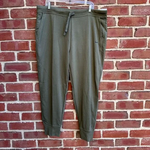 Nike One Therma-FIT Joggers sweatpants Olive Green Women’s XXL Plus Size NWT - Picture 2 of 11